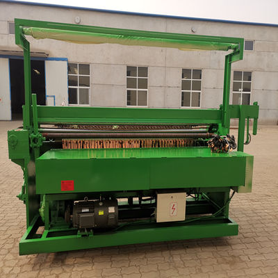 品質  Anticorrosion Chicken Fence Wire Mesh Welder Automatic 工場