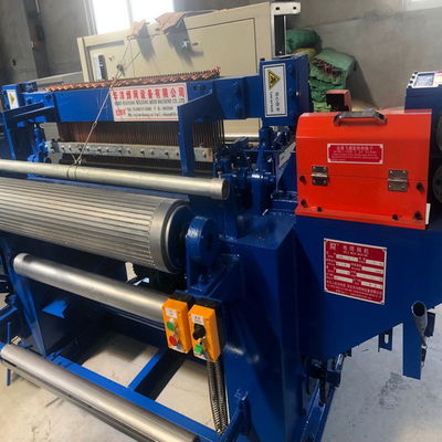 品質  Chicken Fence Gi Plc Automatic Wire Mesh Welding Machine 10kw 工場